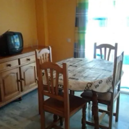 Carlos Haya Mare Nostrum 2 Apartamento *